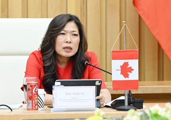 , bà Mary Ng, Bộ trưởng Phát triển Kinh tế, Thương mại Quốc tế và Xúc tiến Xuất khẩu Canada.