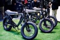 VinFast ra mắt xe đạp điện đầu tiên, giá gần bằng SH